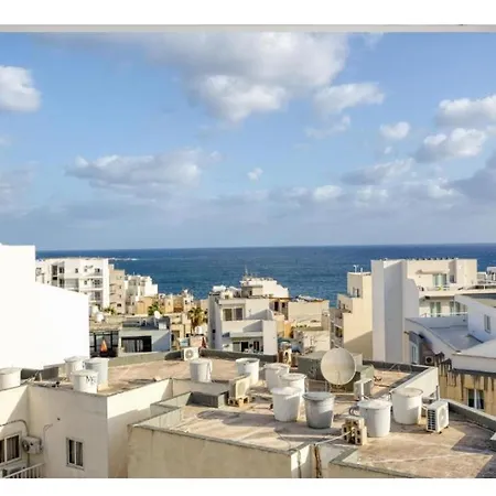 Peaceful 2br Seaside Penthouse - By Hostmt St. Paul's Bay